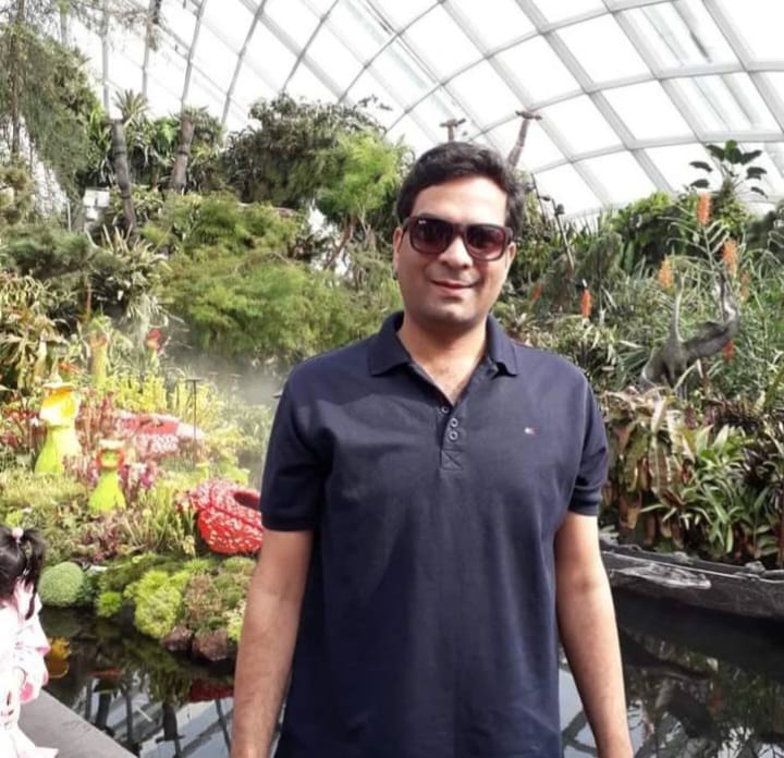 CEO of Elite Aluminium